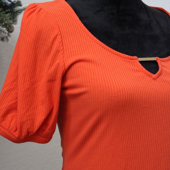 Palette Orange Short Sleeve Casual Wear Medium Size - Picture 2 of 4